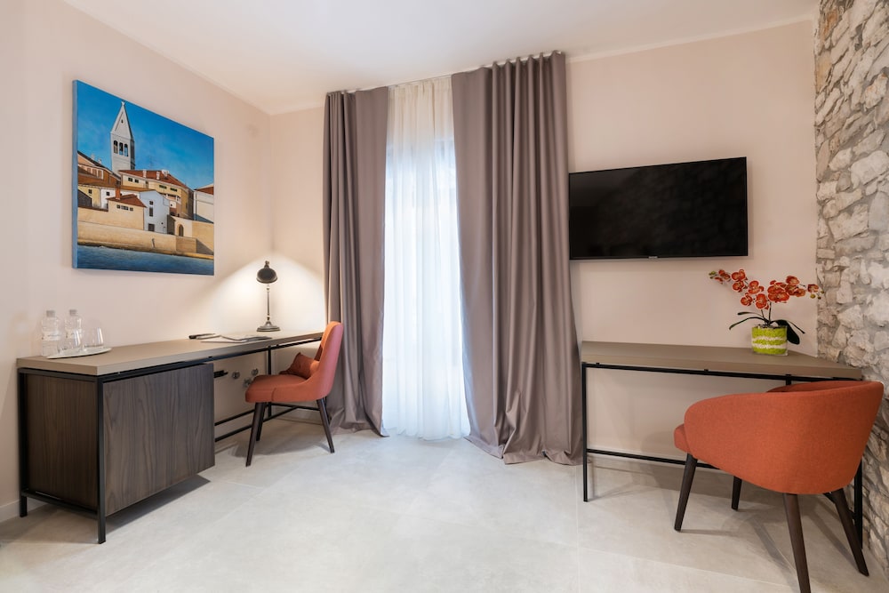Rivalmare Boutique Hotel 28/50