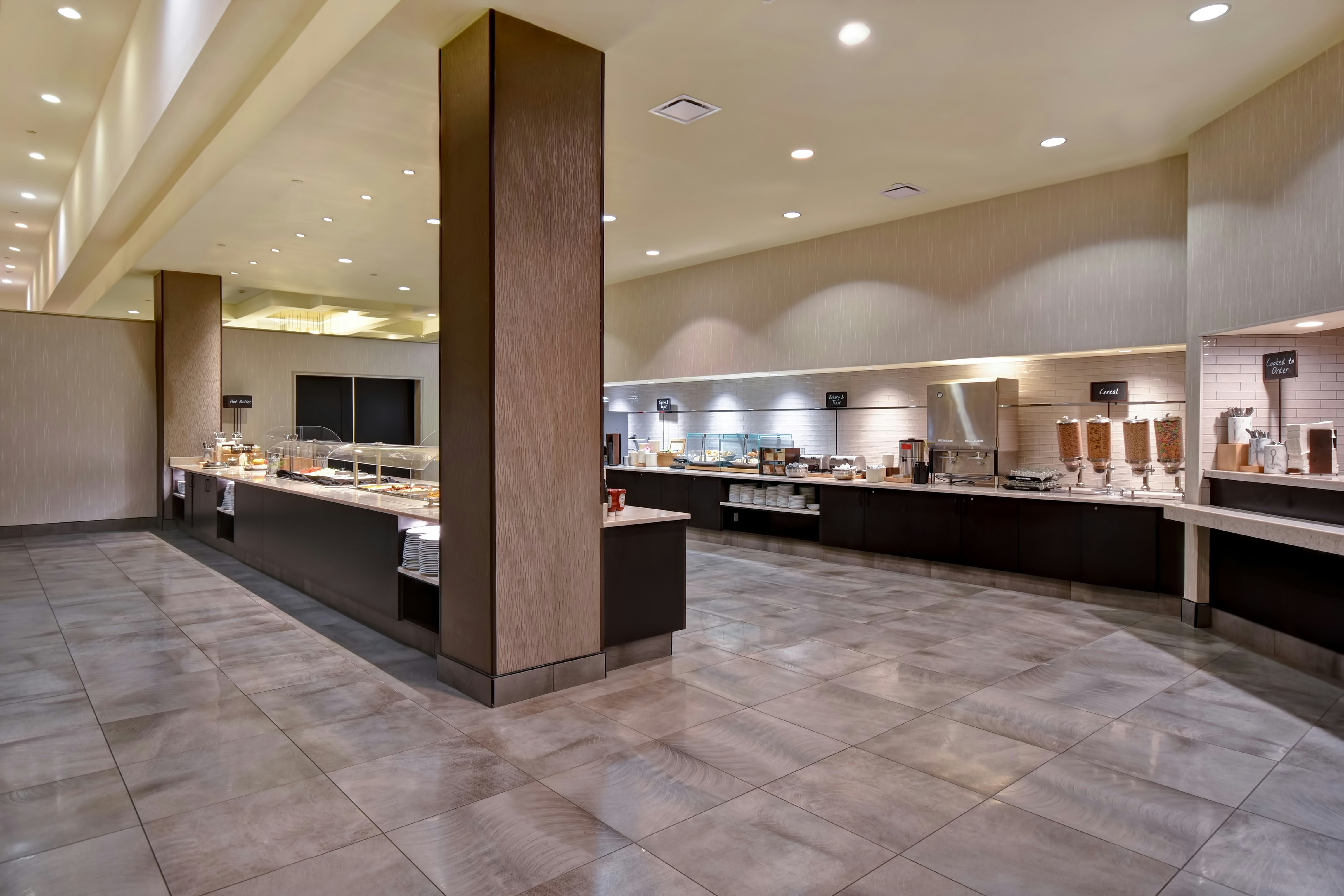 Embassy Suites by Hilton Montgomery Hotel & Conference Center 7/50
