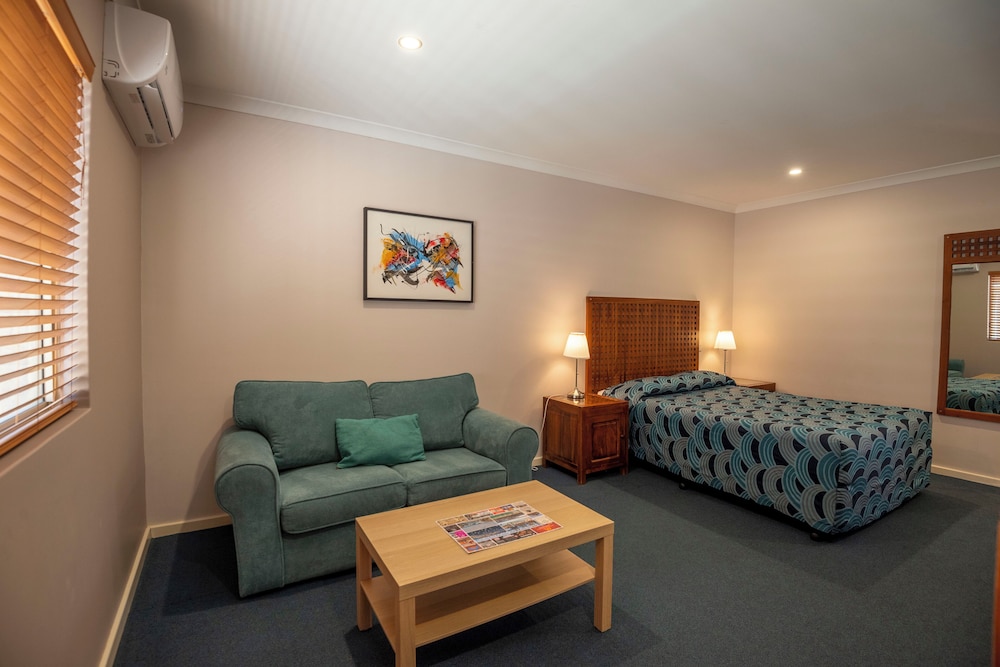 Bunbury Apartment Motel 24/50