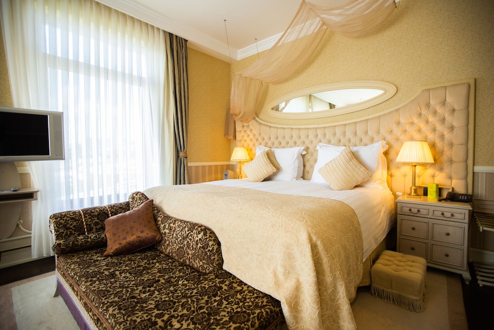 Excelsior Hotel & Spa Baku, Curio Collection by Hilton 20/82