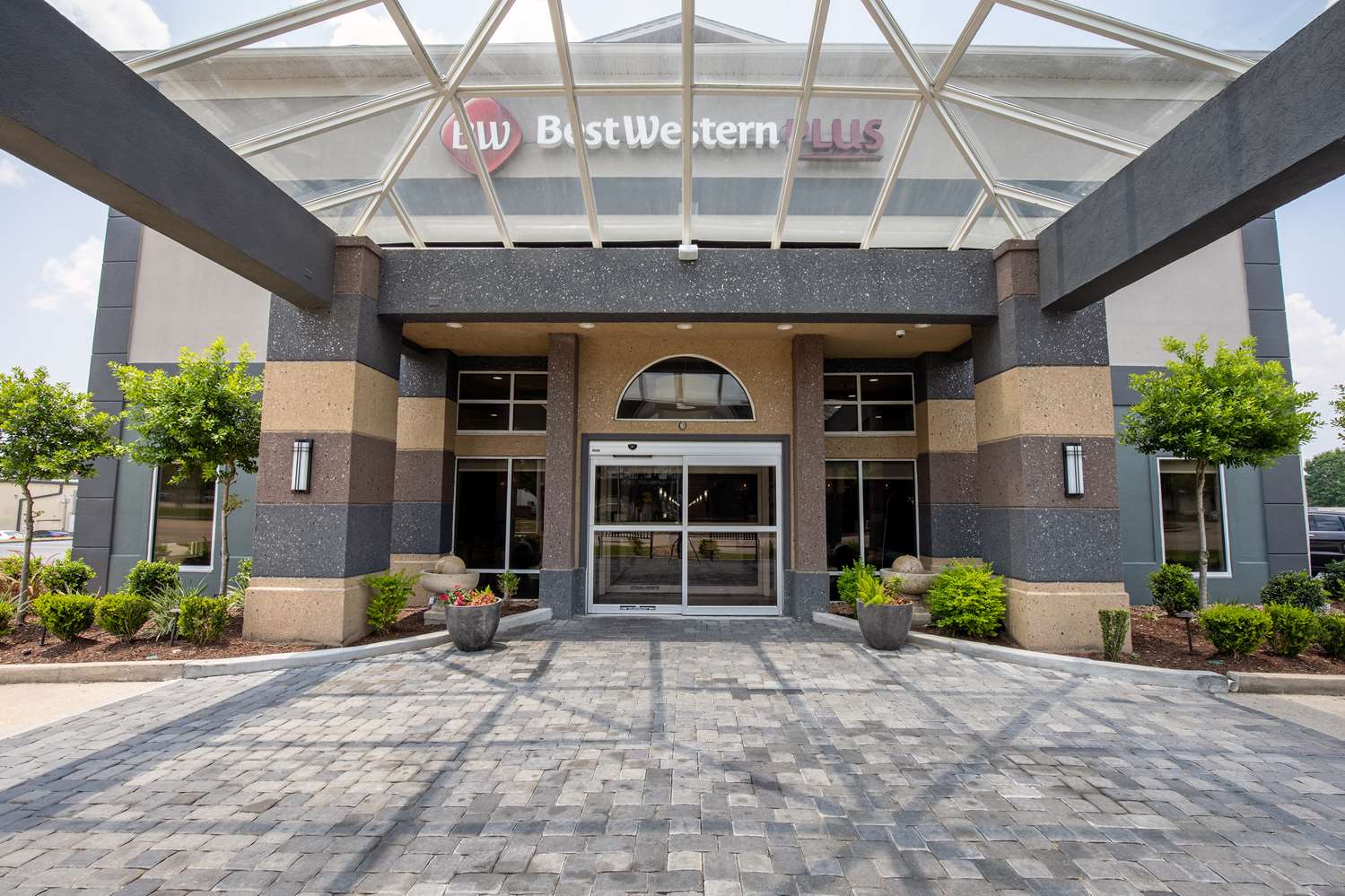 Best Western Plus Vermilion River Inn And Suites 1/14