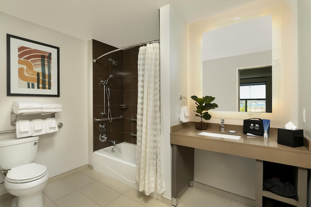 Hyatt House San Juan 73/74