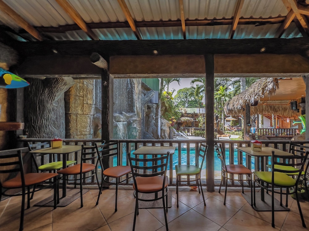 Arenal Hostel Resort 32/50