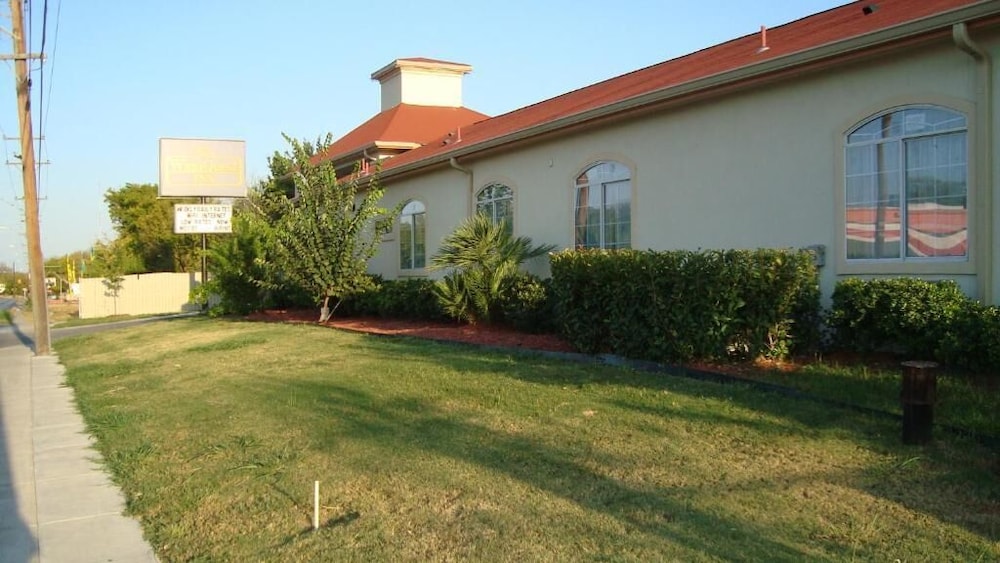 Winnquest Inn 36/38