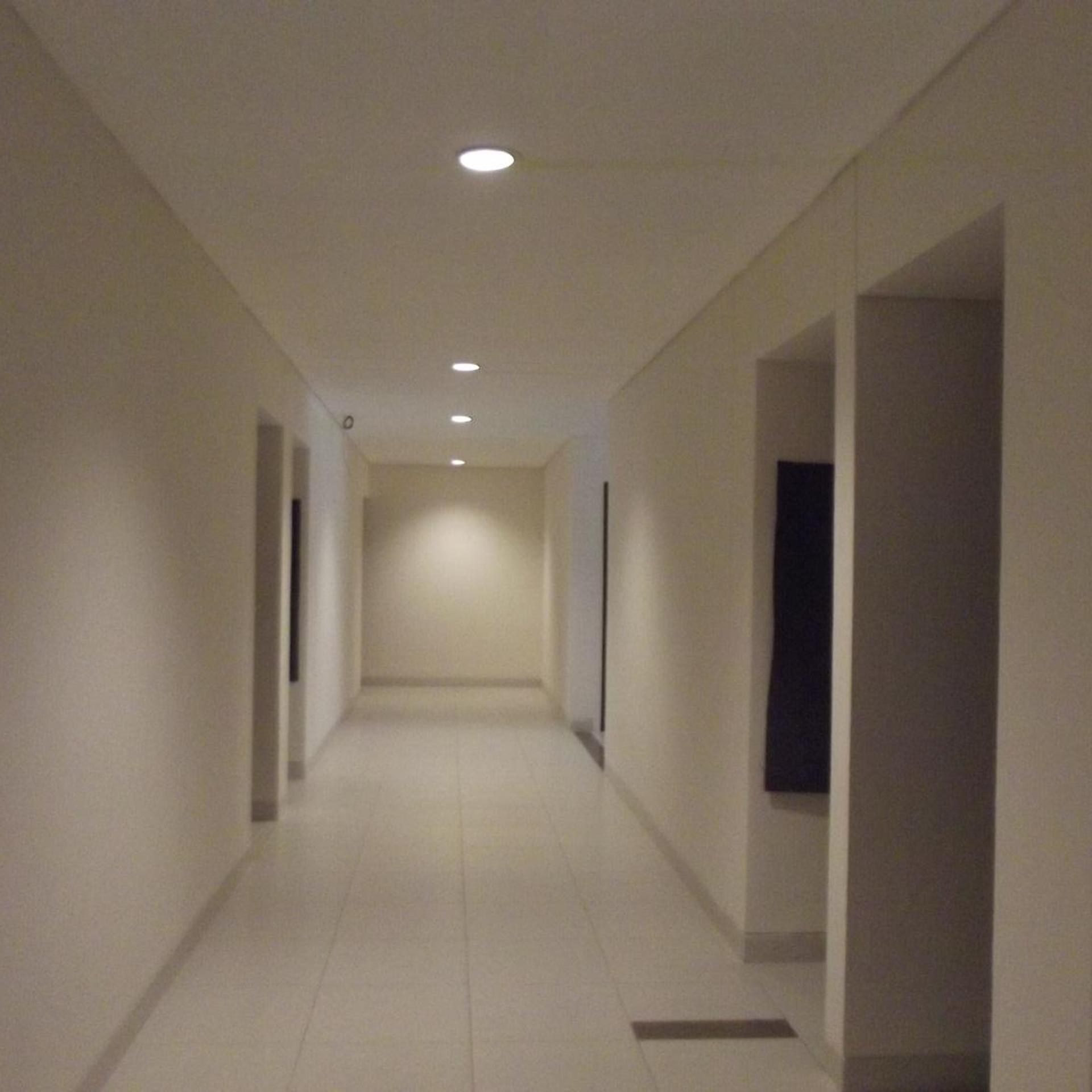 L Bajo Hotel 19/37