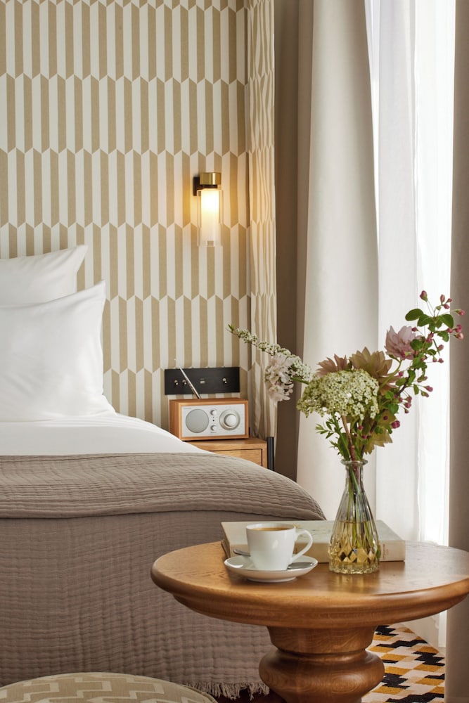 Hotel Noucha 33/58