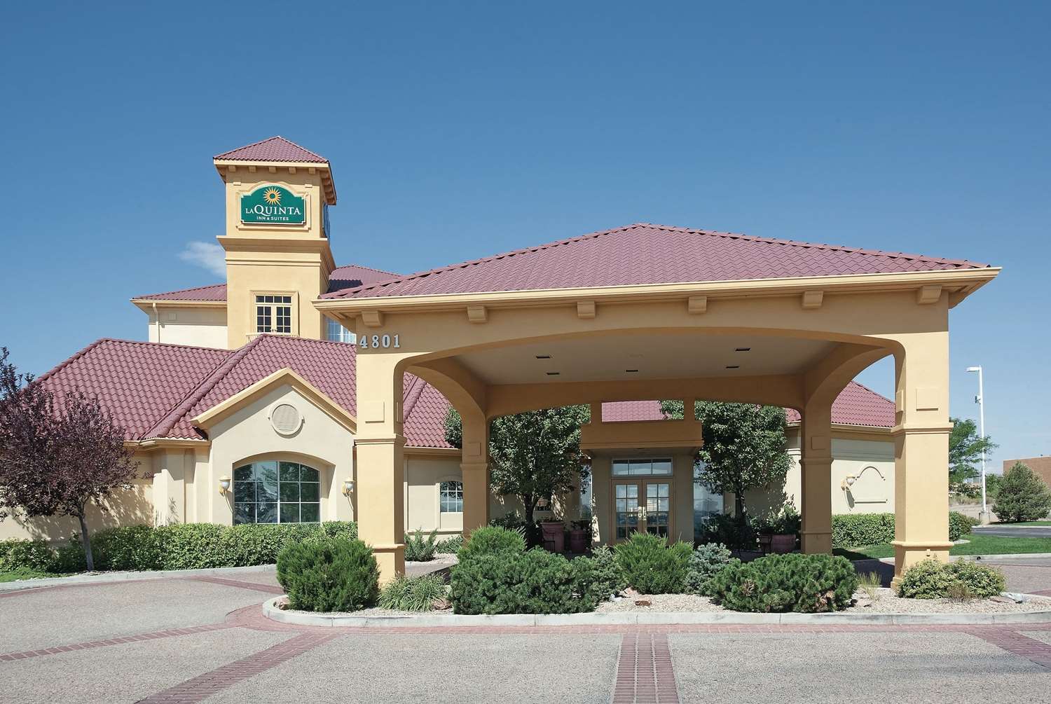 La Quinta Inn Suites Pueblo 2/48