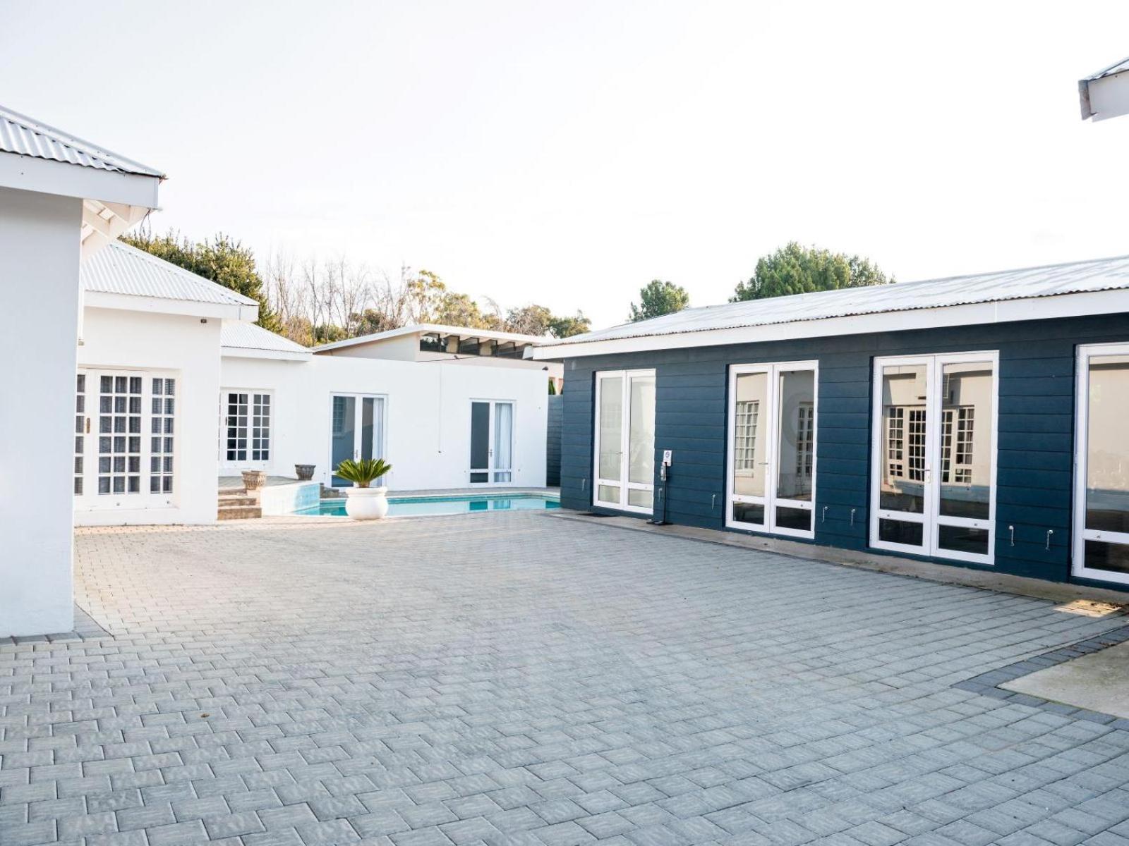 Serenity Living 14/19