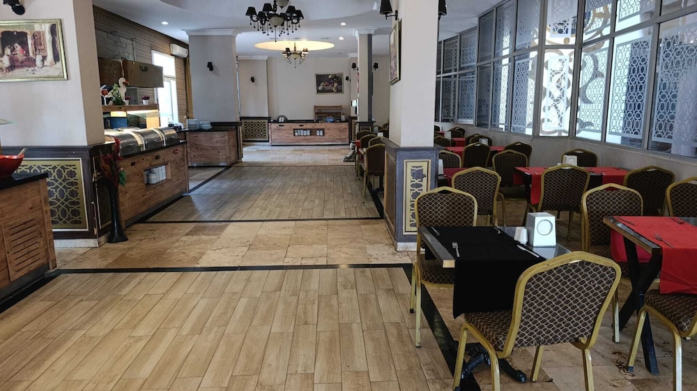 Elitium Thermal Hotel & Spa 31/50