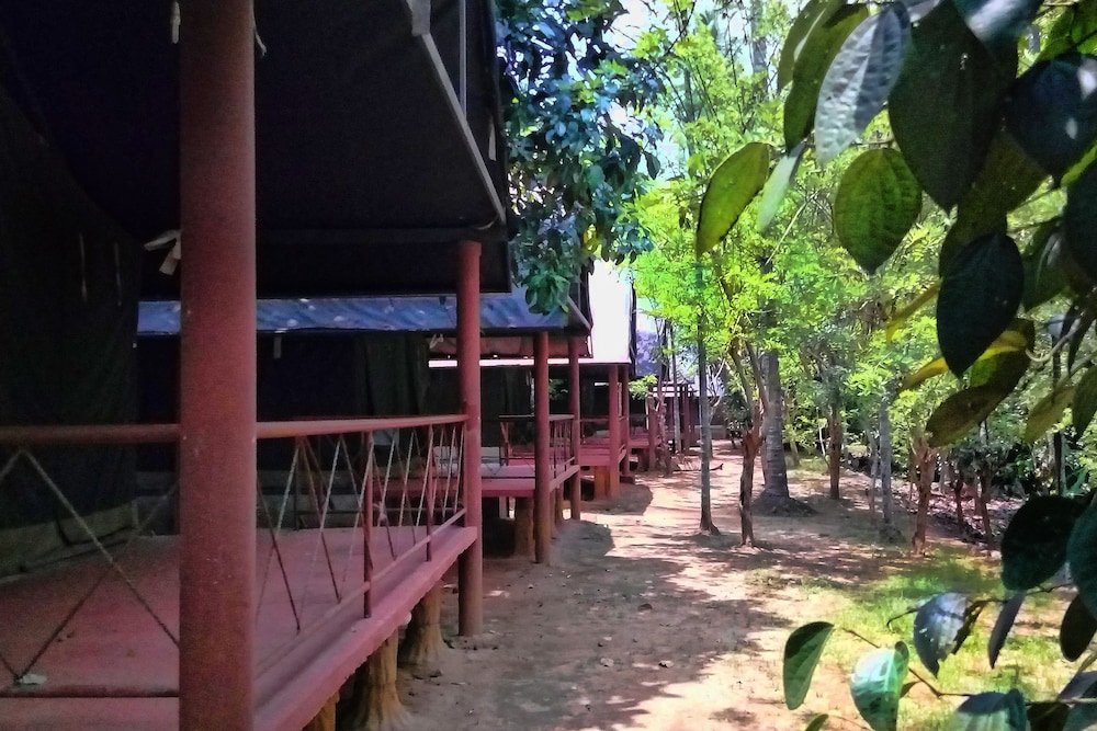 Amritara Riverside Luxury Tents in Kothamangalam