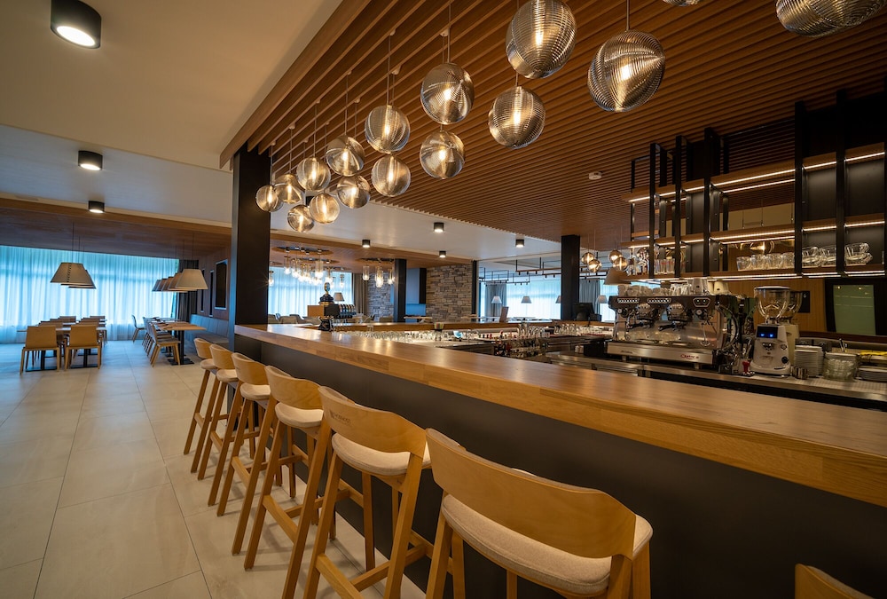 Wellness Hotel Svornost 48/69