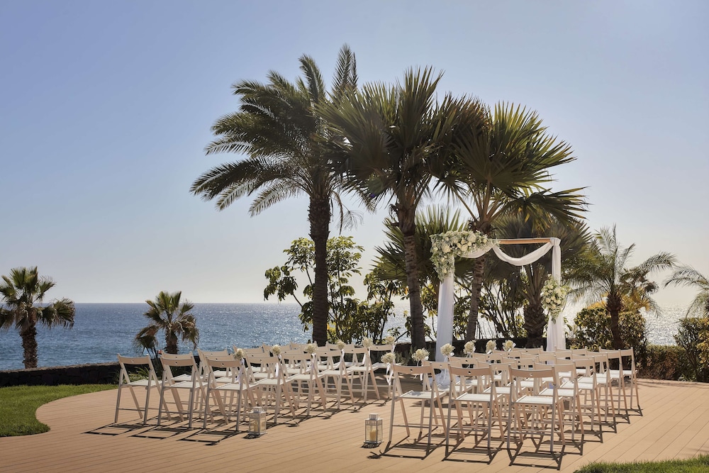 Tivoli La Caleta Tenerife Resort 62/64