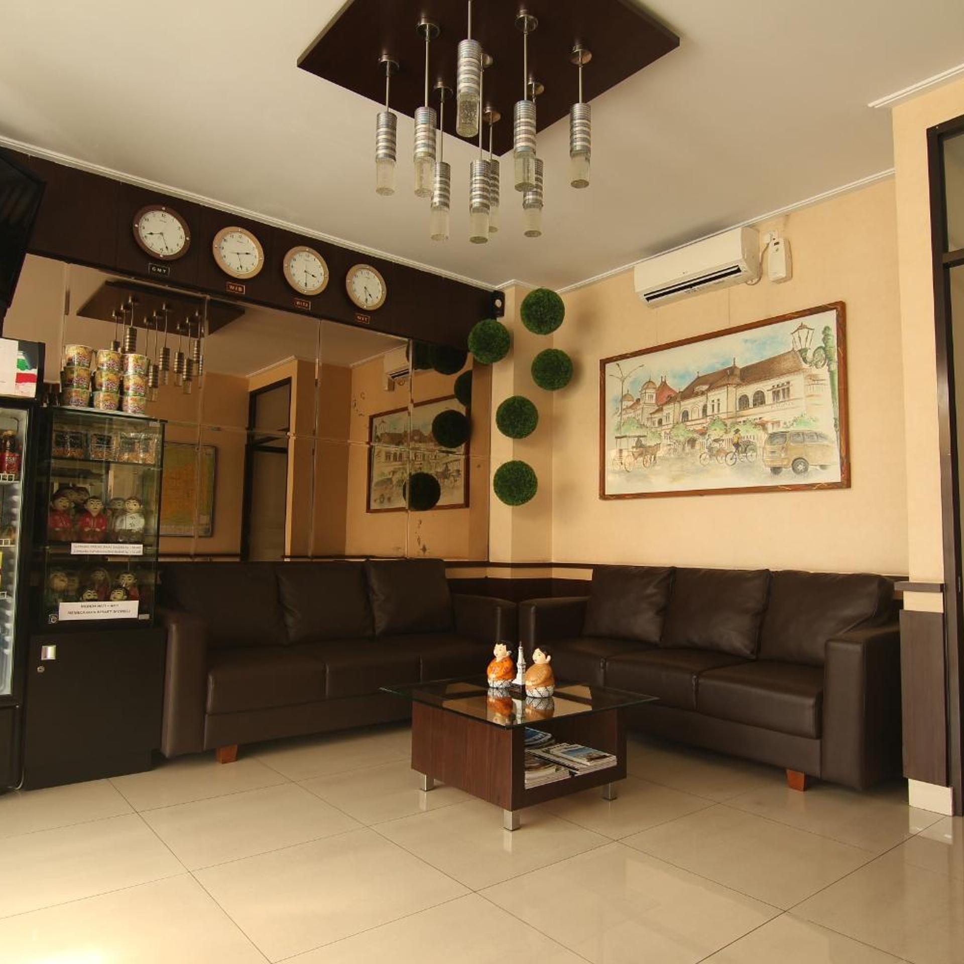 Hotel Pules 19/25