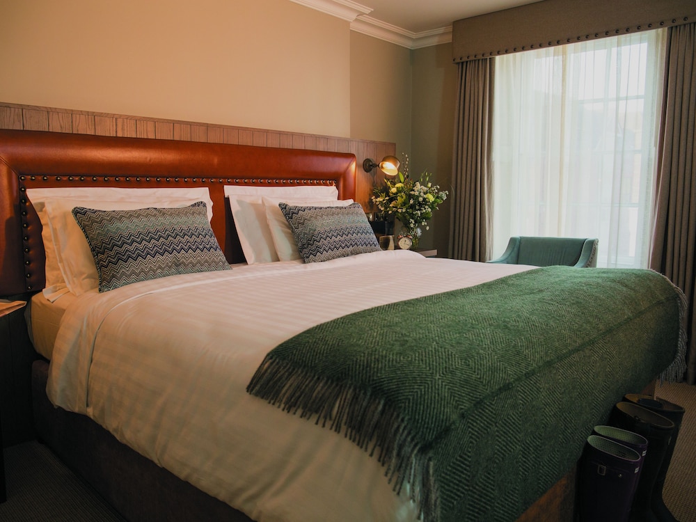 White Horse Hotel 14/46