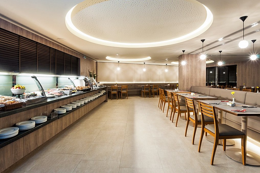 Portus Cale Hotel 40/47
