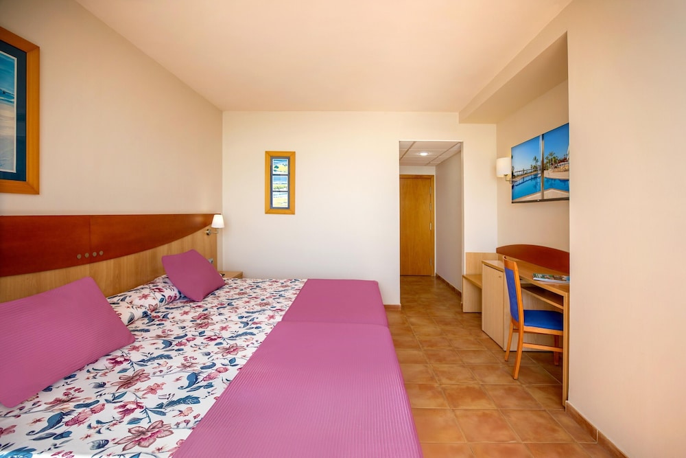 Servigroup Marina Playa Hotel 12/50