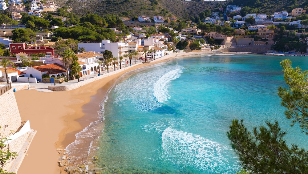 Serawa Moraira Hotel 69/71