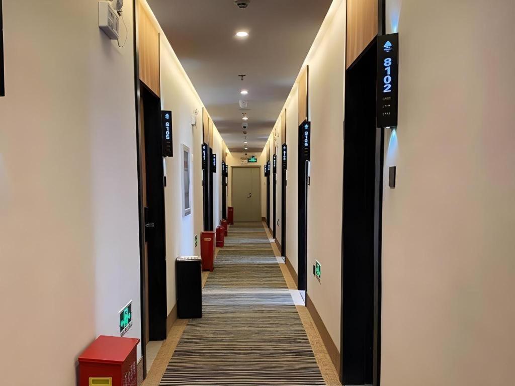 GreenTree Inn Beijing Fangshan District Doudian Road Jinxin Yuan Express Hotel photo2
