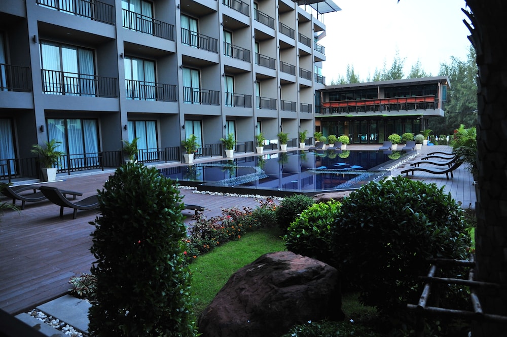 Sunmarina Hotel Cha Am 13/62
