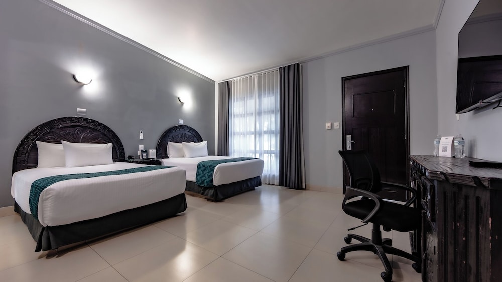 InHouse Select Hacienda Tres Rios 23/70