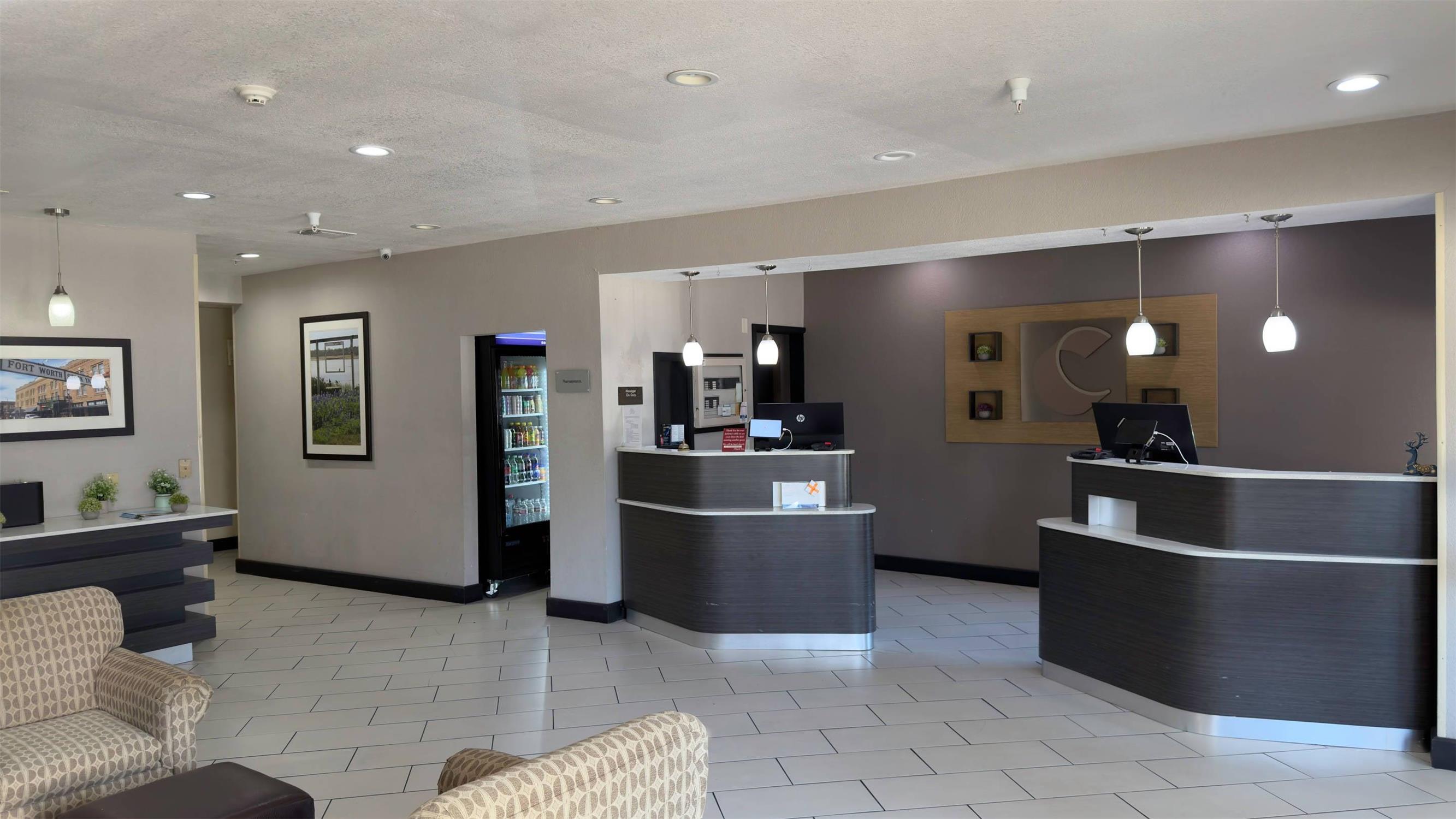 Comfort Suites Lewisville - Dallas 7/46