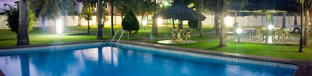 Pekan Hotel 67/71