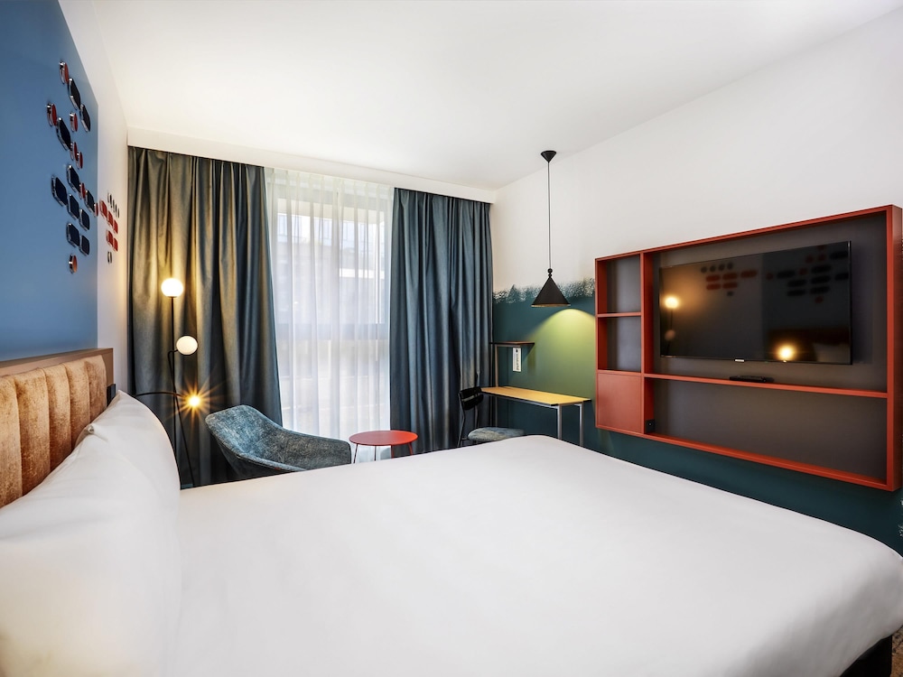 STANDARD, DOUBLE BED