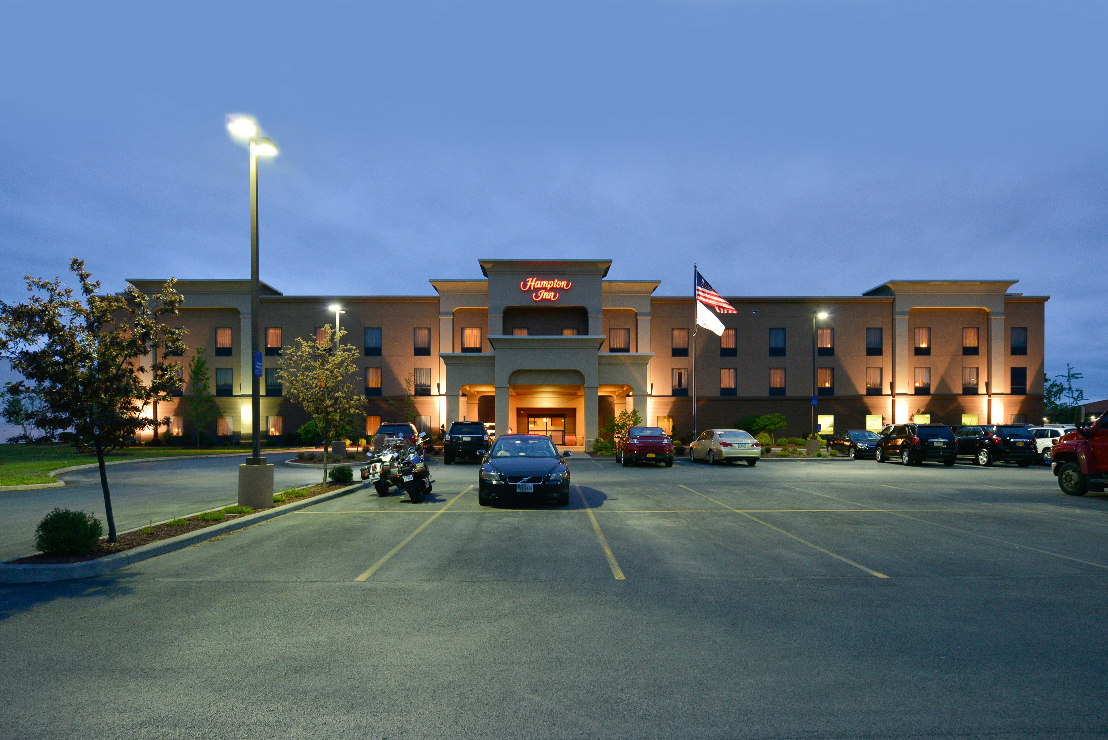 Hampton Inn Utica 29/31