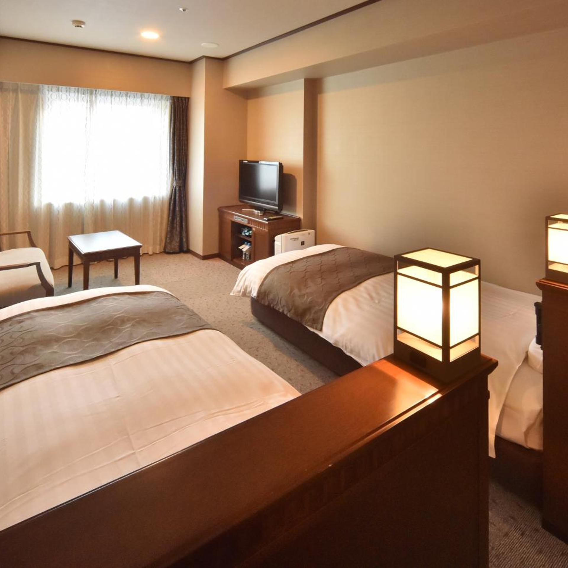 غرفة بسريرين منفصلين، Dormy Inn Premium Otaru 2/9