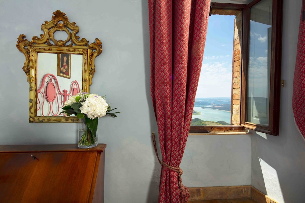 Castello Di Titignano 4/50