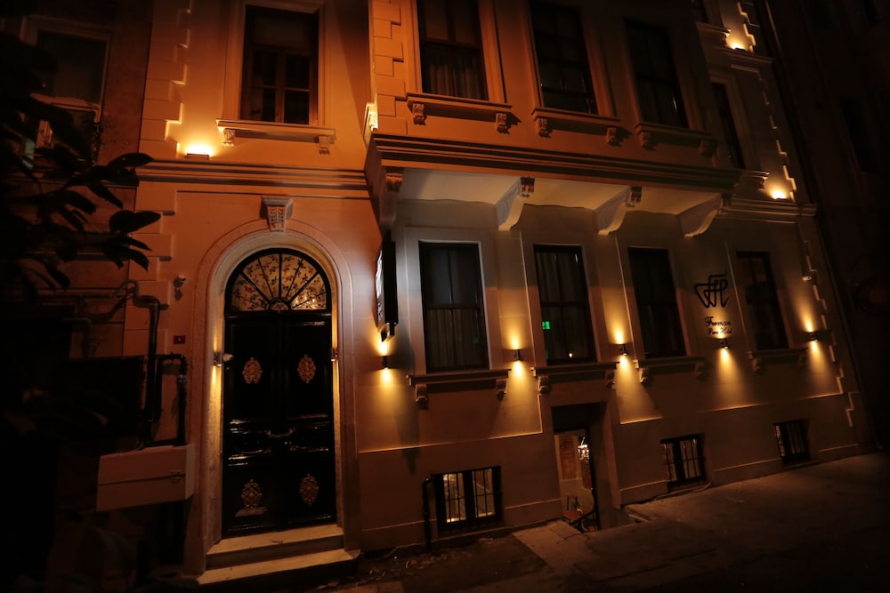 Ferman Pera Hotel in ISTANBUL