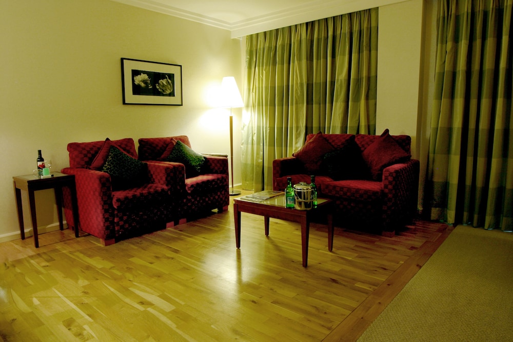Crowne Plaza Birmingham Nec 45/77