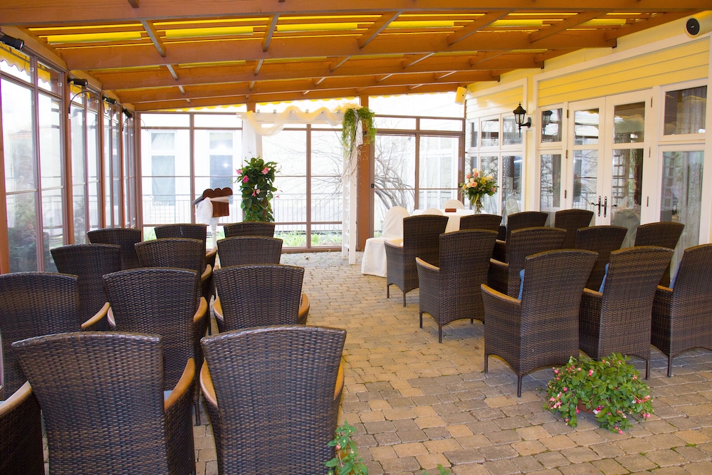 Auberge West Brome 47/65