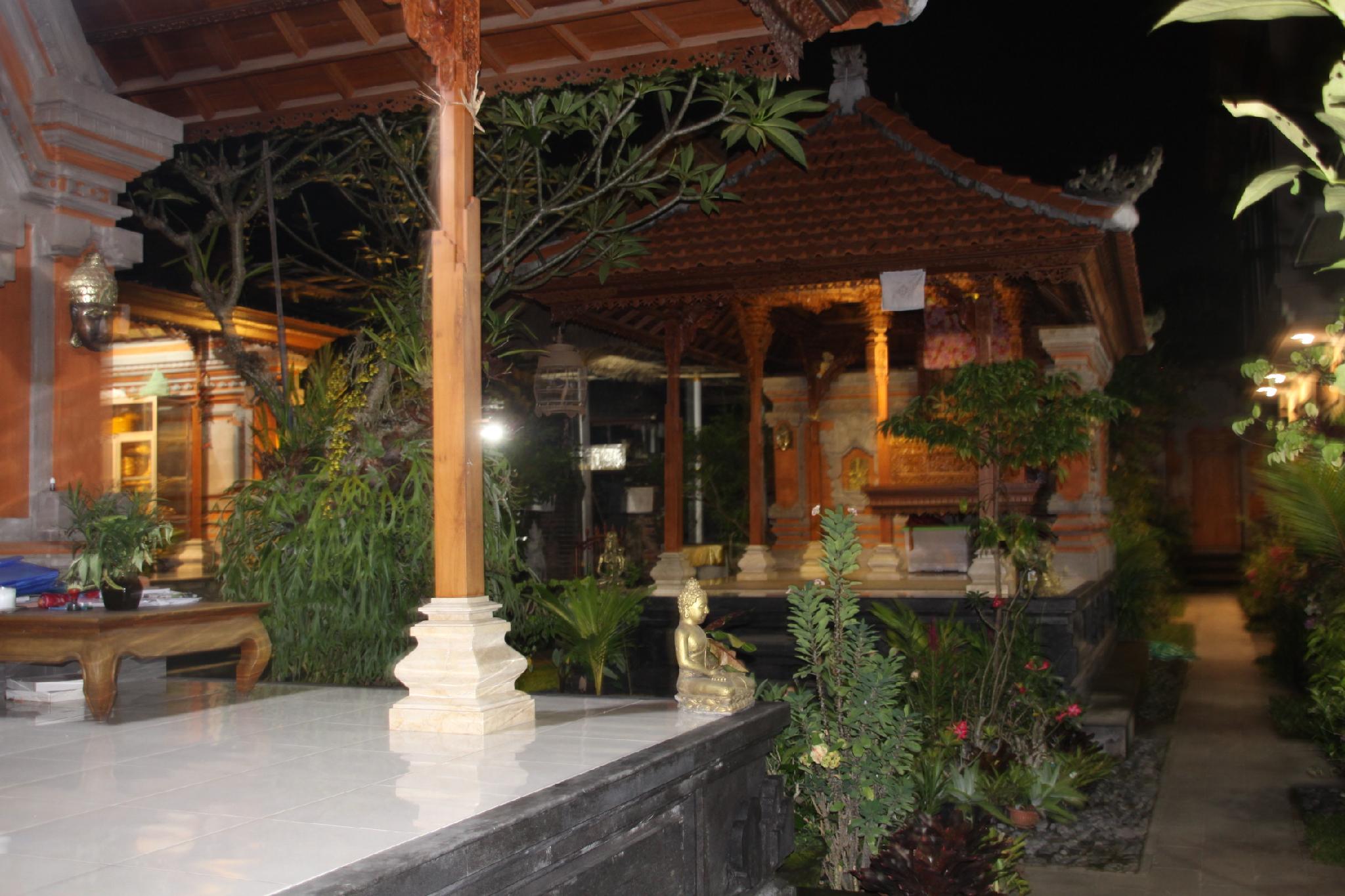Dono Guest House 7/26
