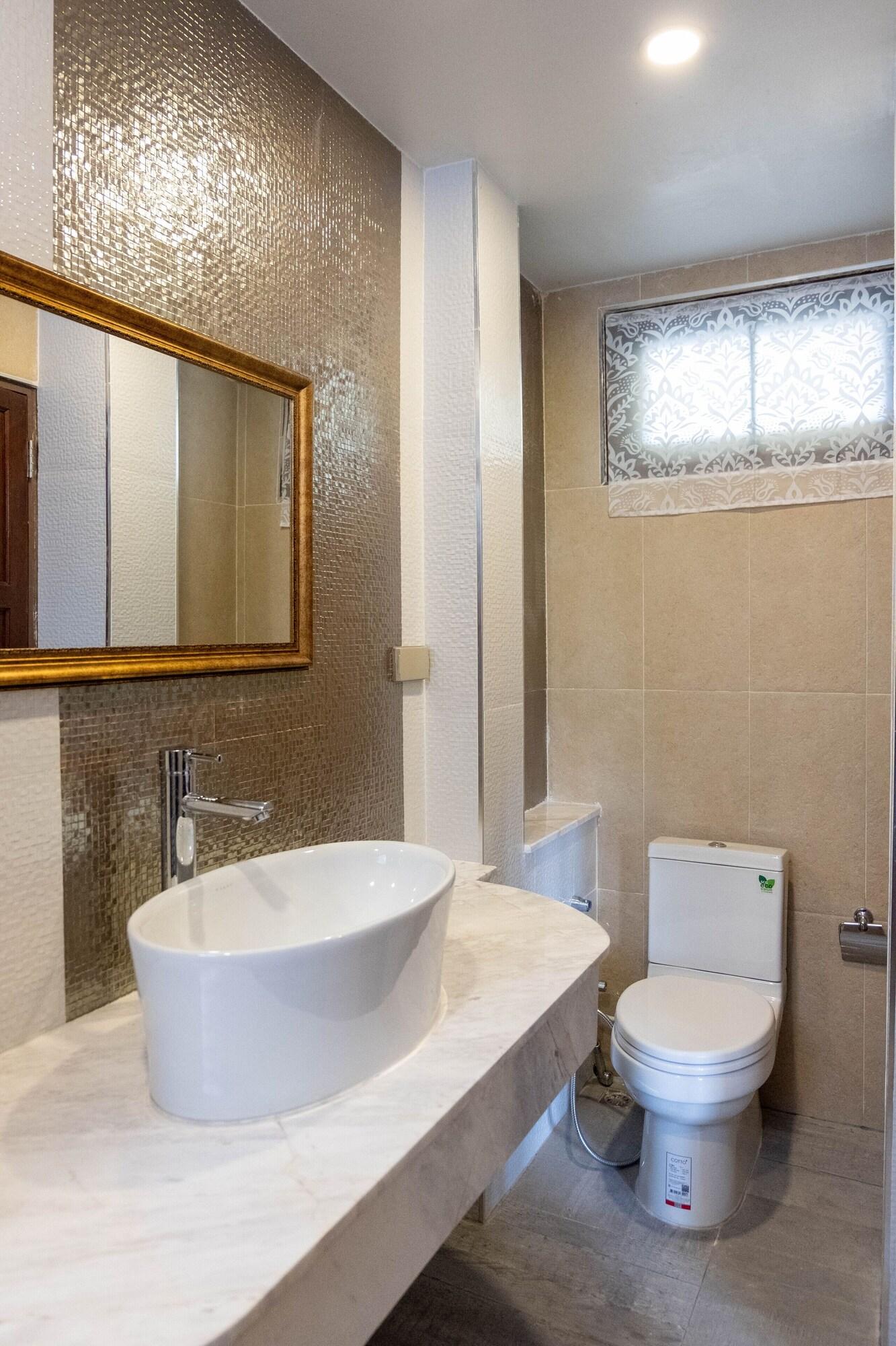 Baan Suan Krung Kao 54/57