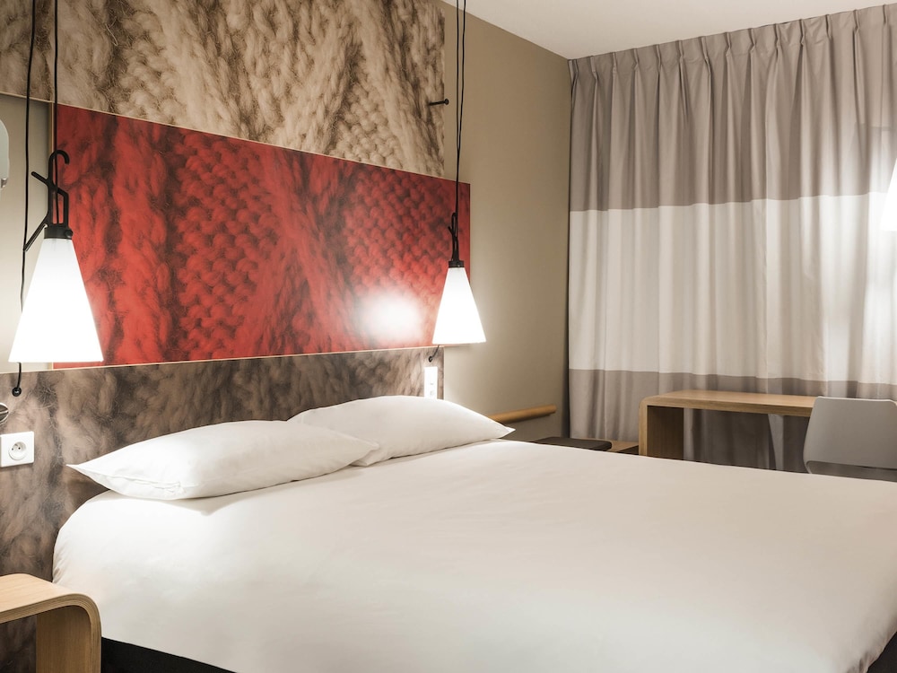 Ibis Apartado 23/67