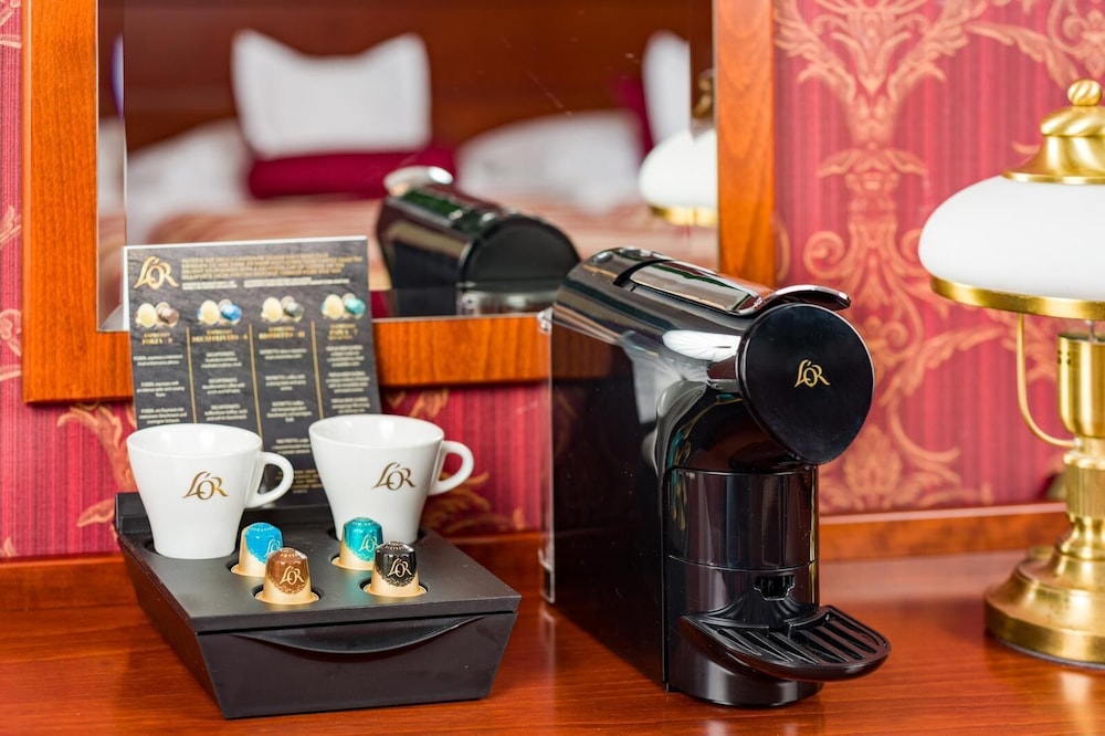 Hotel Imperial 10/41