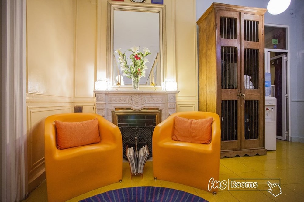 Hostal La Fontana 47/65