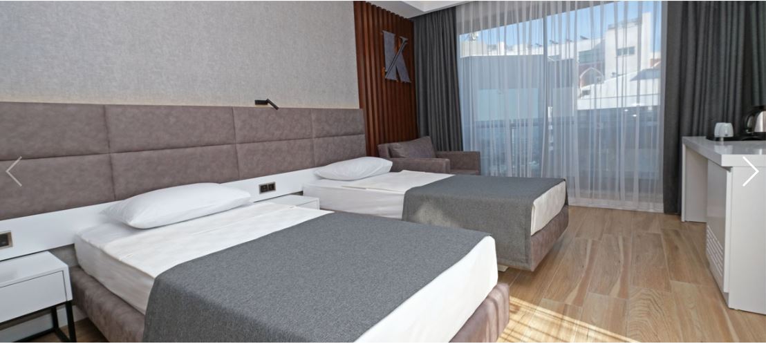 Room, Single, Double Bed, Lateral Side Sea View