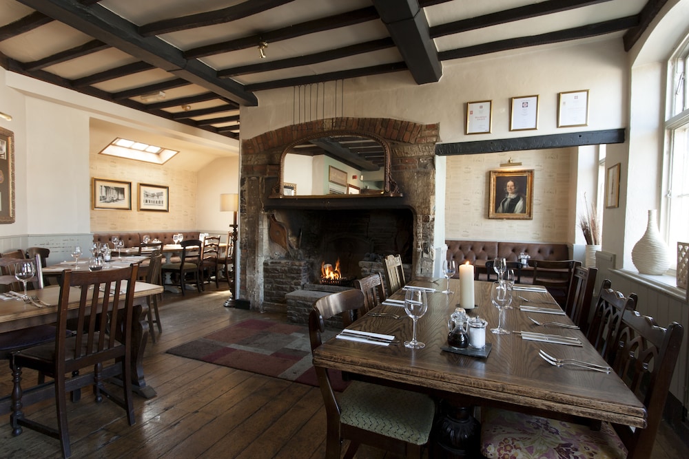 Red Lion - B&amp;B 29/39
