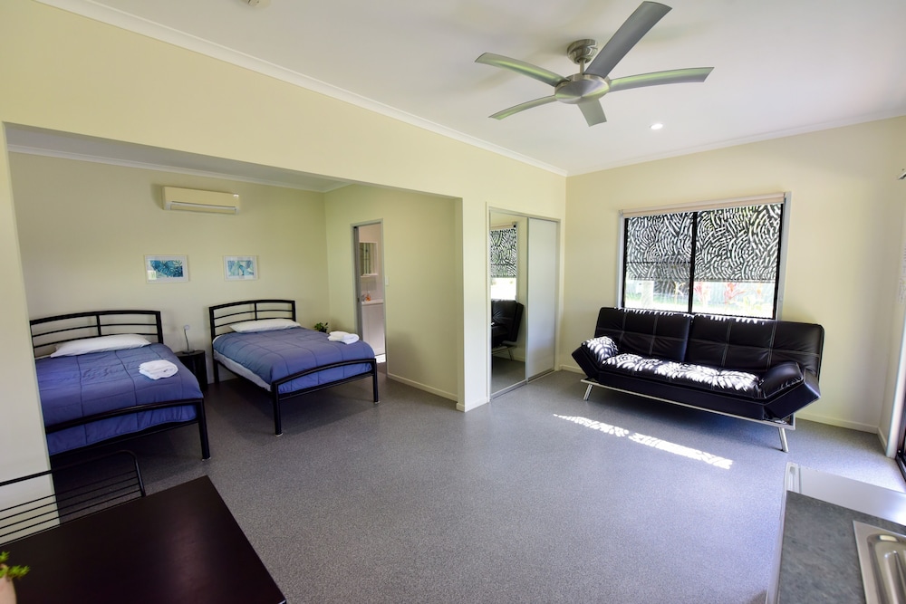 Daintree Peaks Eco Stays 12/45