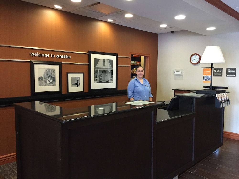 Hampton Inn Omaha Westlakeside 8/33
