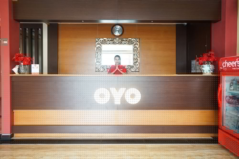 Hotel O Siwalankerto Near Surabaya Carnival 12/47
