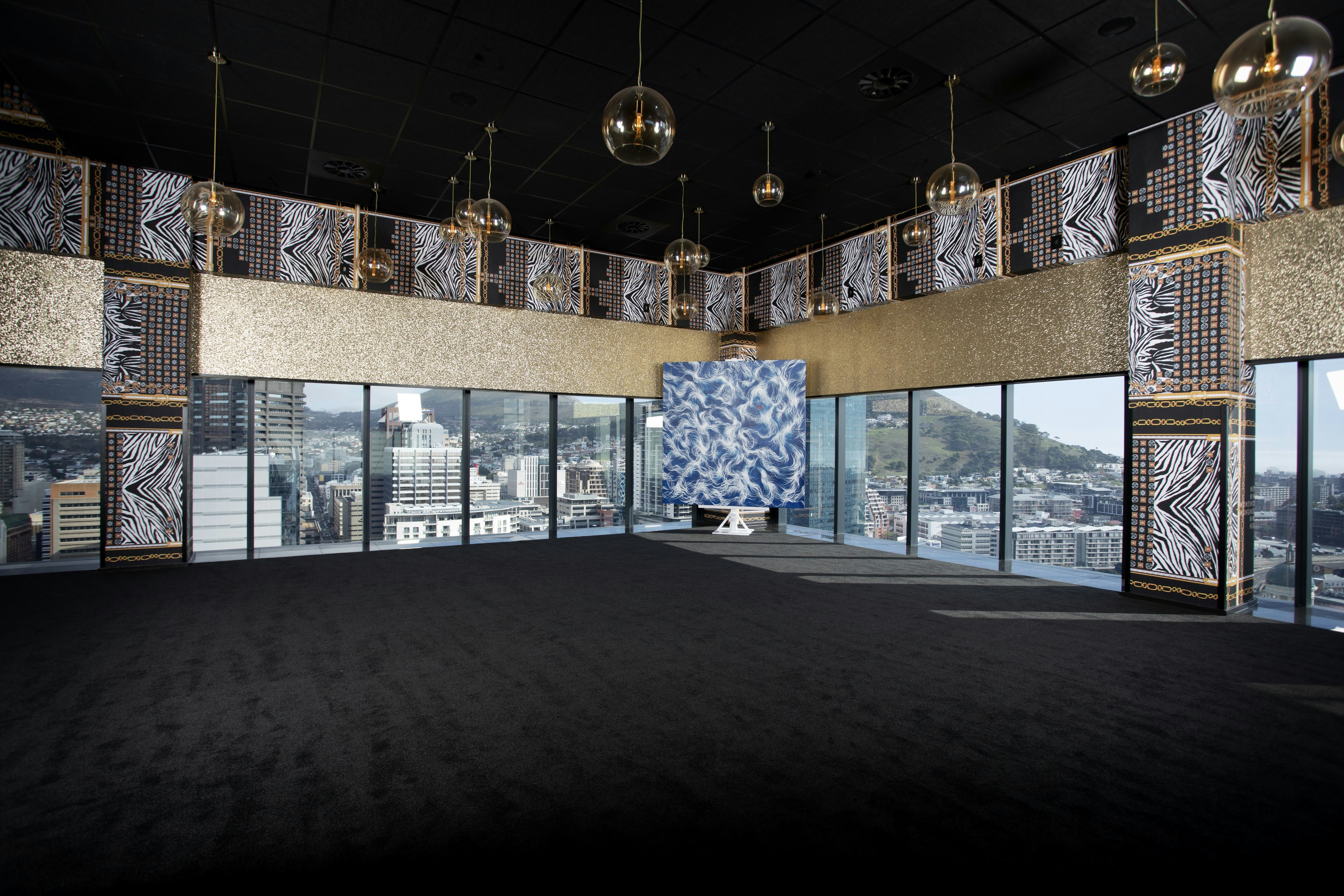 Hotel Sky Cape Town 48/50