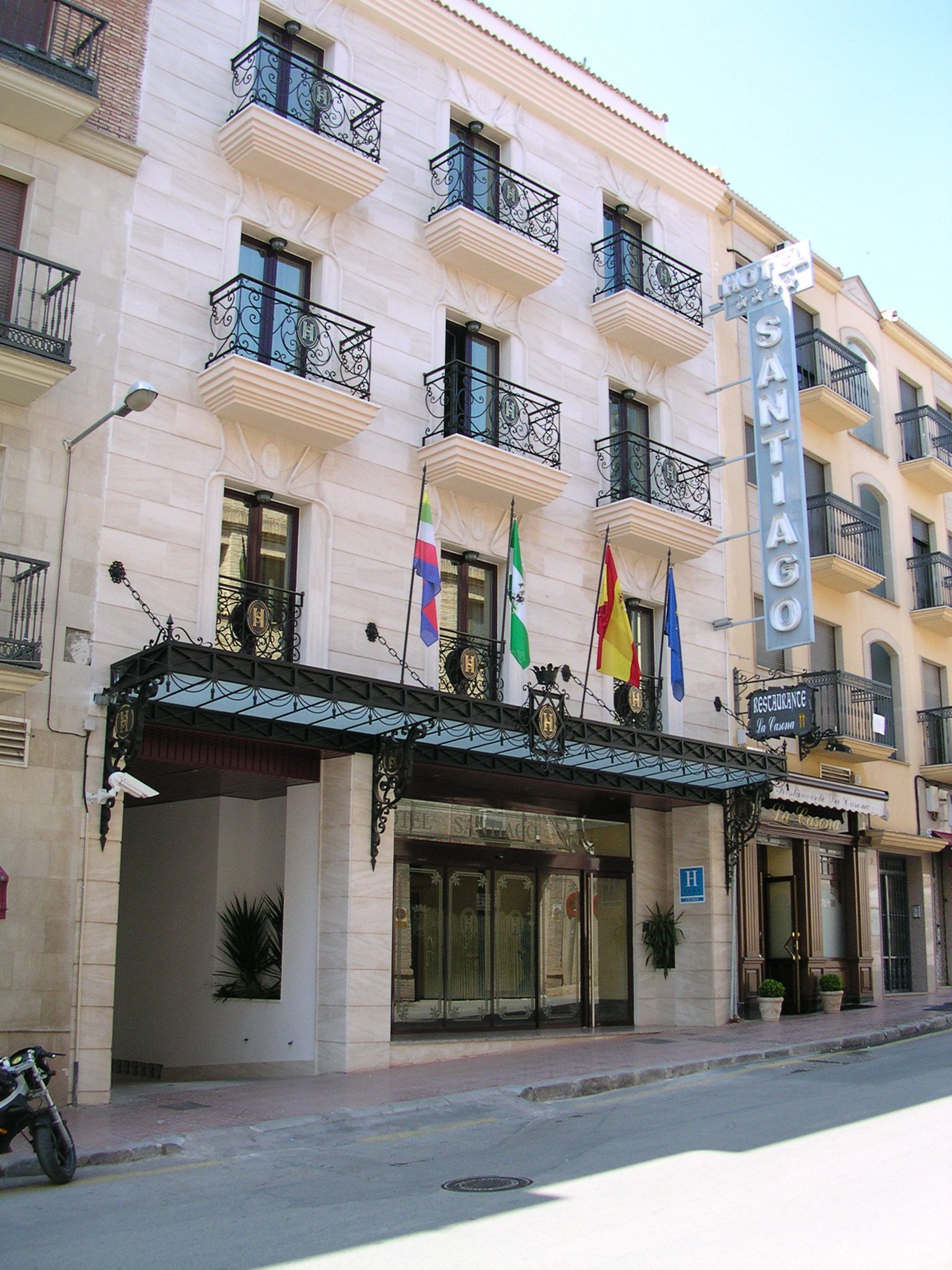 Hotel Sercotel Santiago 2/36