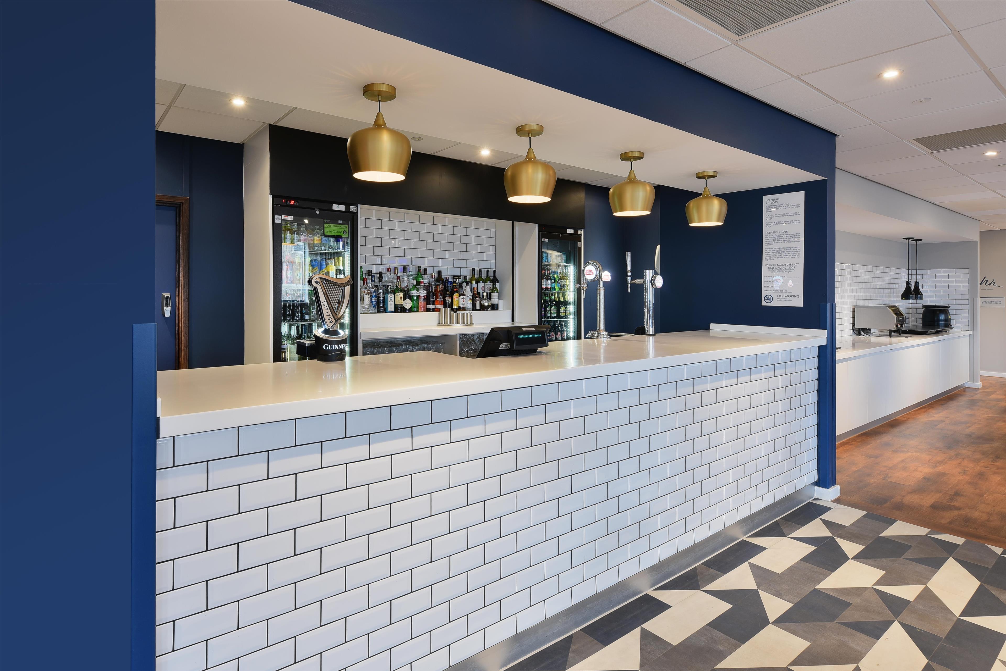 Travelodge Woking Central 5/29