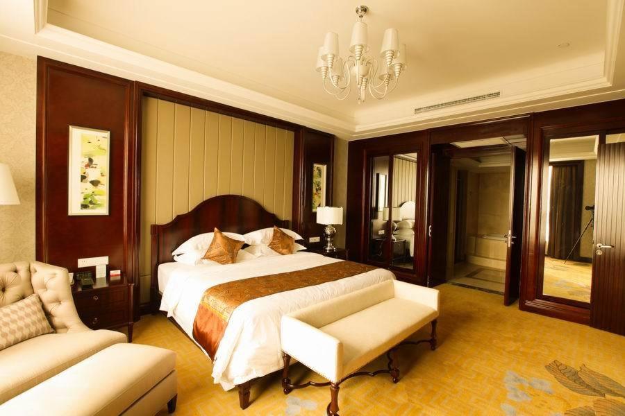 Ramada by Wyndham Changzhou 10/35