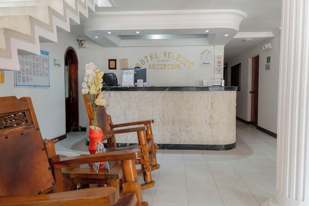 Veleros Hotel 6/57