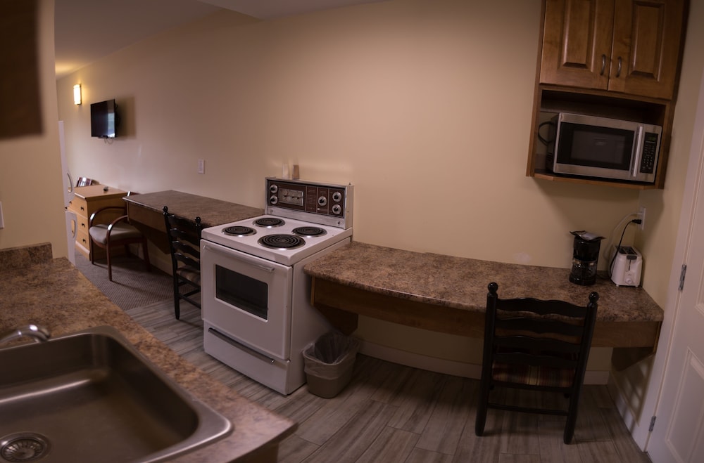 Sahara Courtyard Inn Penticton 29/77