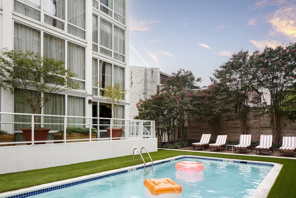 Hotel Rendale Washington DC 2/58